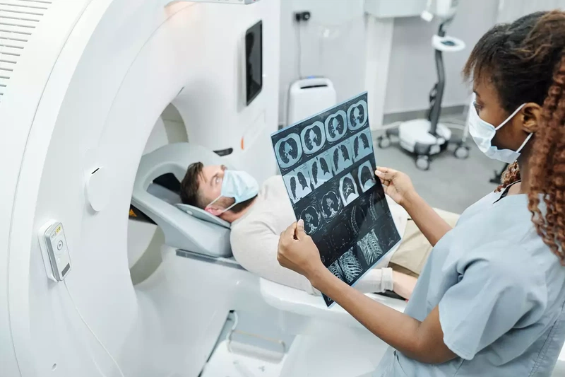 Chụp CT là gì? Khi nào cần tiêm thuốc cản quang? 1