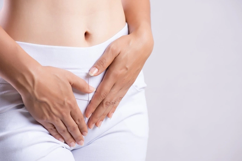 Có nên dùng dầu em bé để bôi trơn không