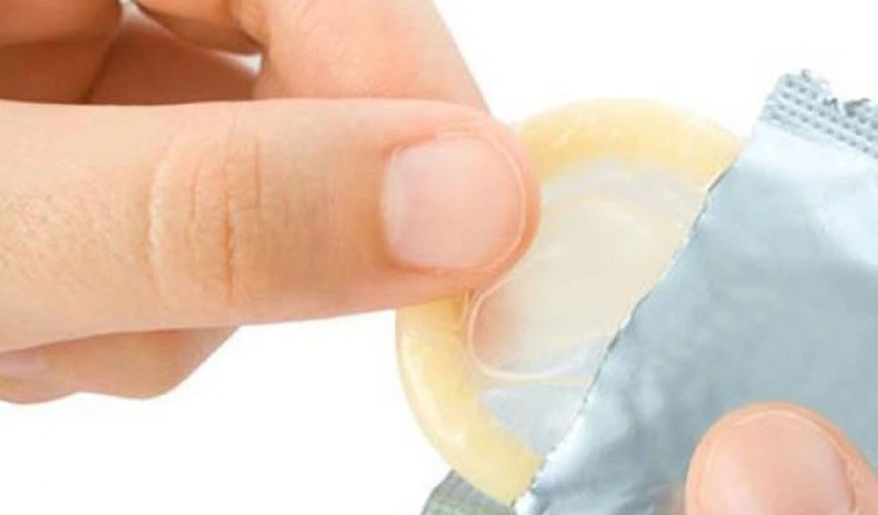 Có nên giặt bao cao su dùng lại?