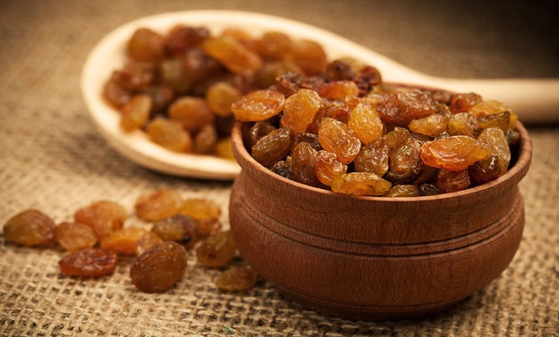 Thải độc gan bằng nho khô có thực sự hiệu quả là thắc mắc của nhiều người