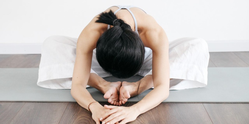 Cùng tập Yin Yoga chống trầm cảm ngay tại nhà 2