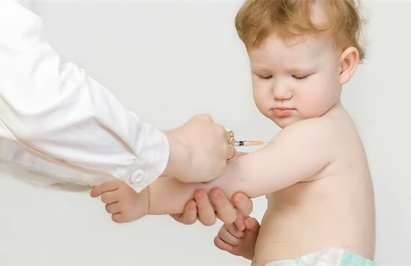 Đã tiêm hai mũi trước rồi thì tiêm viêm não Nhật Bản mũi 3 có sốt không 1