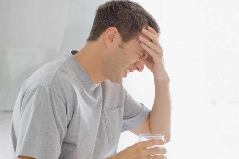 8 dấu hiệu đột quỵ não vô cùng nguy hiểm phải biết 3
