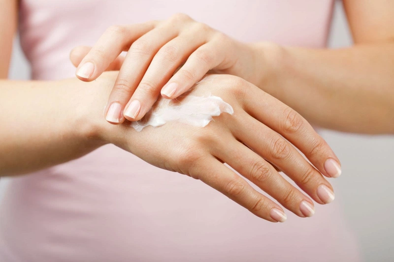 Dấu hiệu nhận biết bệnh viêm nang lông hồng ban hình mạng lưới3