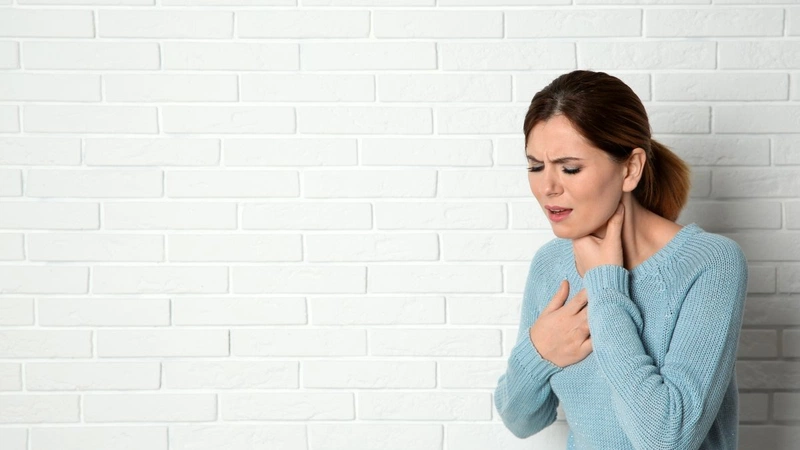 Dấu hiệu nhận biết dị ứng cua và cách xử lý sốc phản vệ khi dị ứng 2