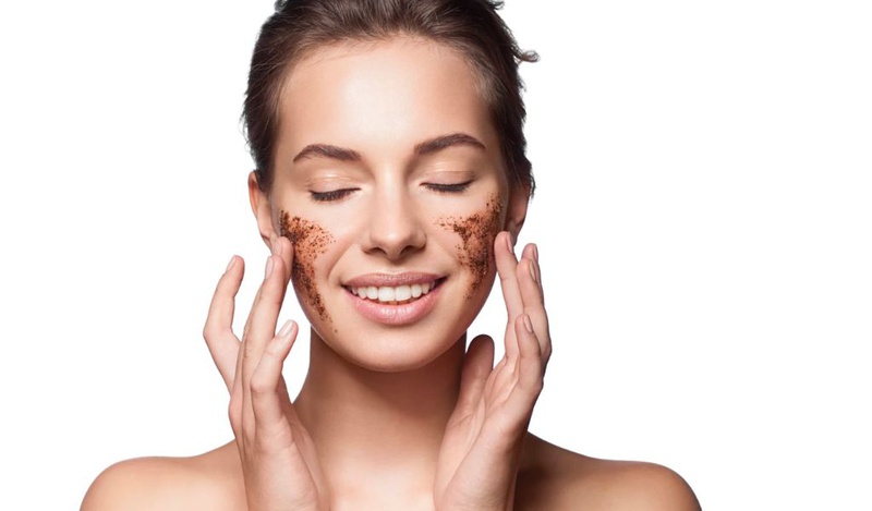 Dấu hiệu và cách khắc phục da mặt sần sùi lỗ châ​​n lông to 1