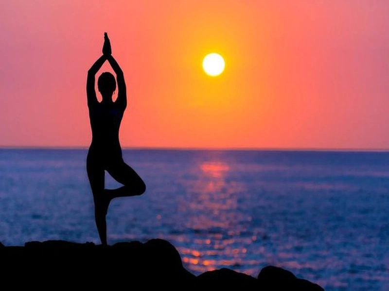 Đau khớp gối có tập yoga được không? Hướng dẫn bài tập yoga cho người đau khớp gối 6