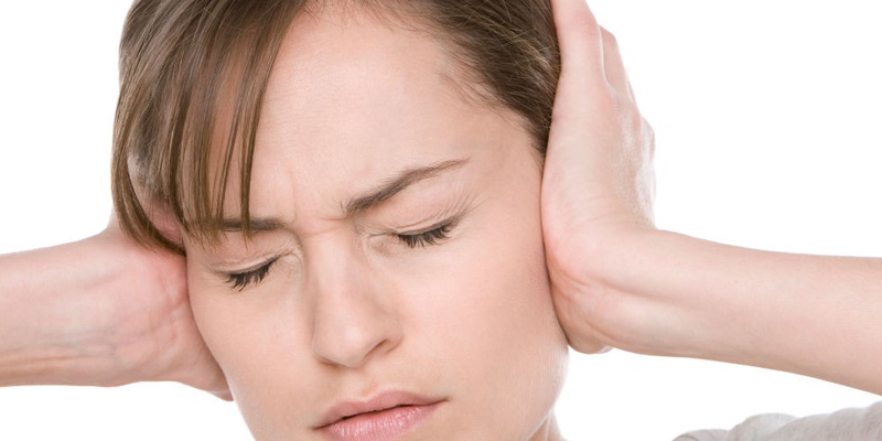 Hỏi đáp: Đau mắt đỏ ù tai khi nào thì bị? 1