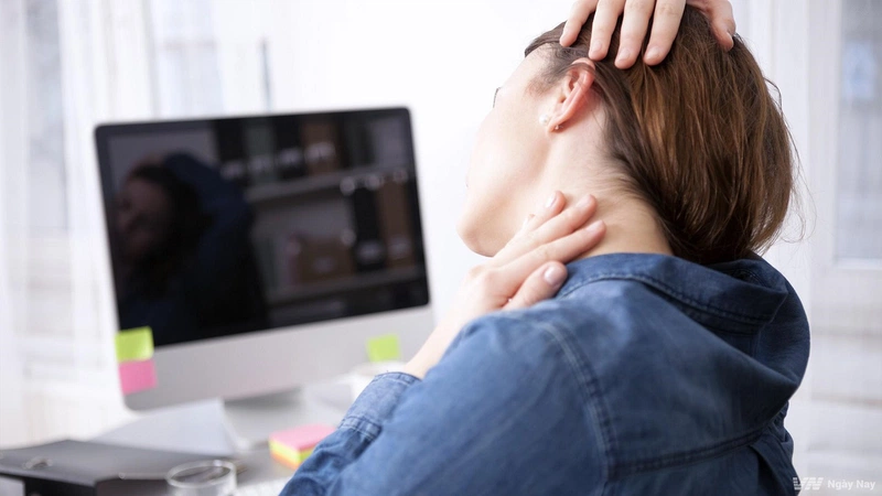 Đau nửa đầu vai gáy uống thuốc gì?1
