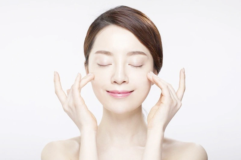 Decumar có trị mụn ẩn không? Lưu ý khi sử dụng