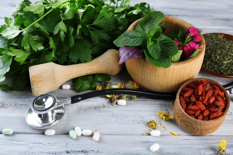 Dị ứng da sưng môi - Chứng bệnh nguy hiểm không thể bỏ qua! 4