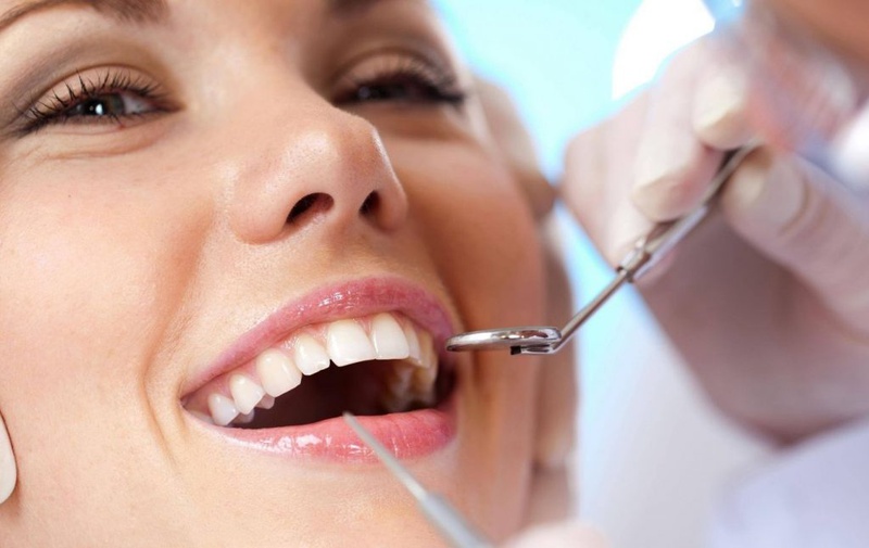 Hôi miệng là do vệ răng miệng không đúng cách