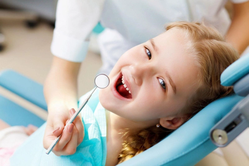 Giải đáp: Dính thắng lưỡi không cắt có sao không? 2