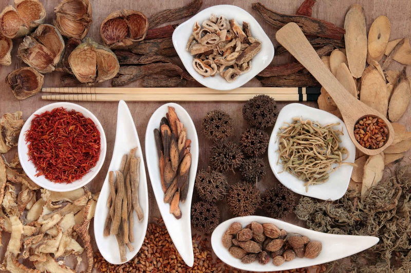 Bị rối loạn kinh nguyệt nên uống thuốc gì? 2