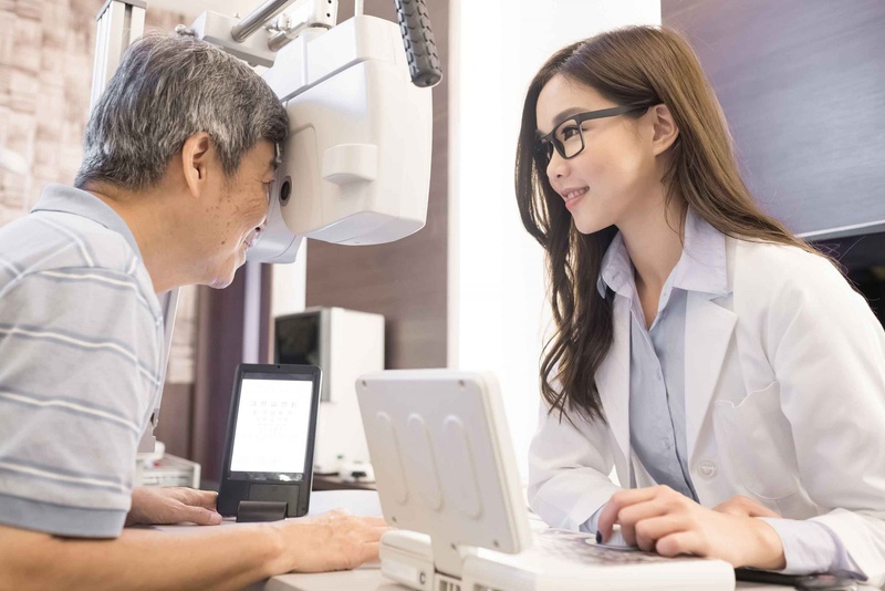 Đục thủy tinh thể ở người tiểu đường nguy hiểm thế nào 3