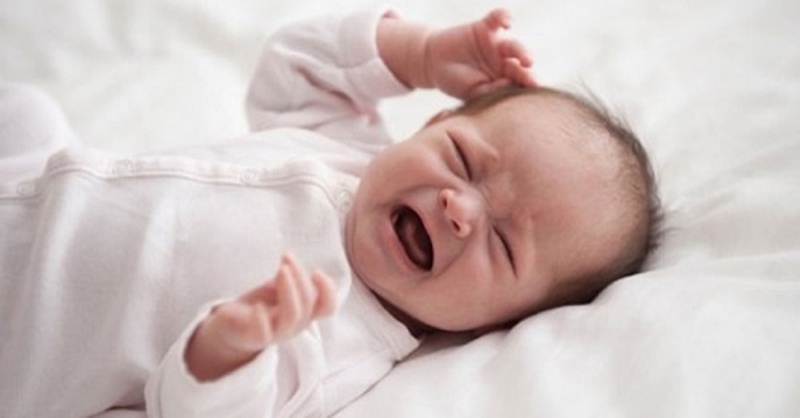 Em bé sơ sinh thiếu canxi - mẹ phải làm sao? 1