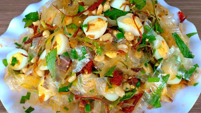 Giải đáp thắc mắc: Bánh tráng trộn để tủ lạnh được không? 3