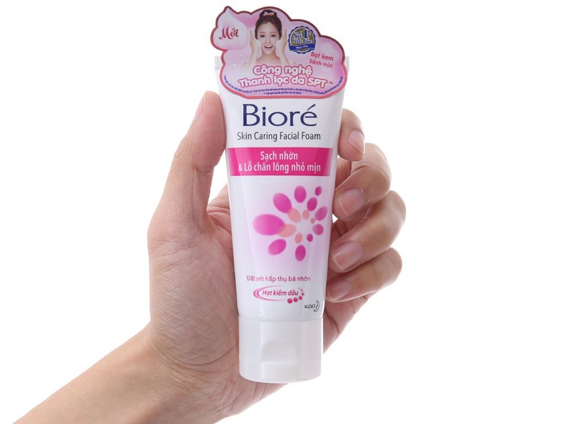 Giải đáp thắc mắc: Sữa rửa mặt Biore có ăn nắng không 1