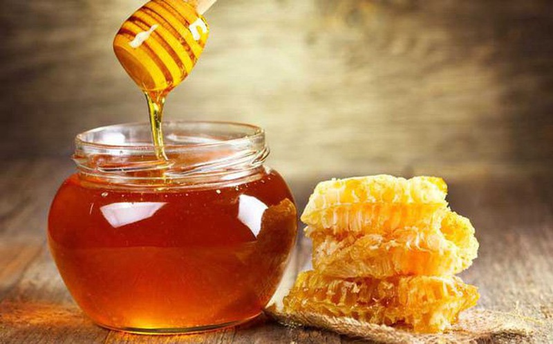 Mật ong có tác dụng kháng khuẩn và chống viêm