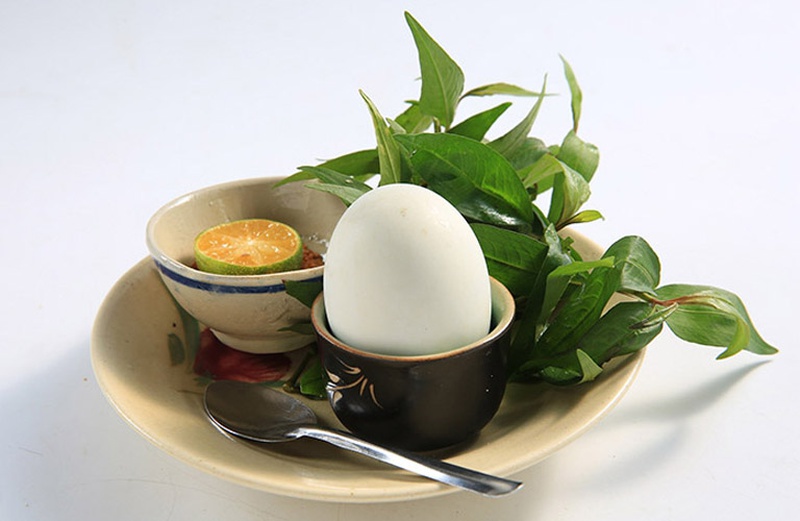 Ăn trứng vịt lộn giúp cơ thể hấp thụ dinh dưỡng một cách tốt nhất