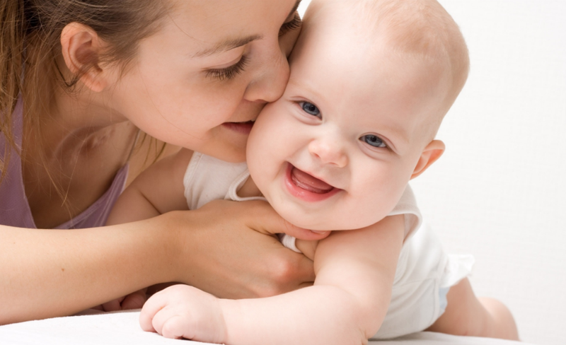 Giúp mẹ sau sinh chữa và phòng tránh tắc tia sữa