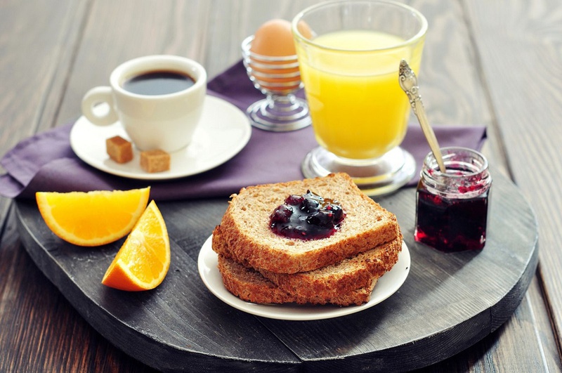 Thấy người bị hạ đường huyết thì phải làm sao 2