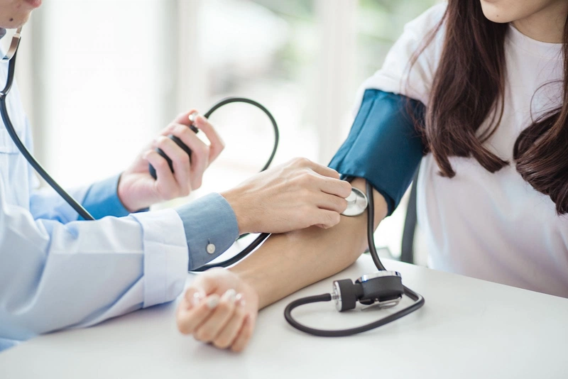 Sử dụng hà thủ ô đỏ giúp ổn định huyết áp, ngăn ngừa các biến chứng của bệnh cao huyết áp