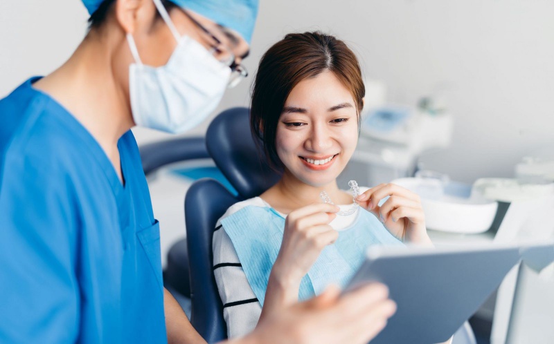 Hàm duy trì có mấy loại? Hàm duy trì sau niềng răng giá bao nhiêu? 3