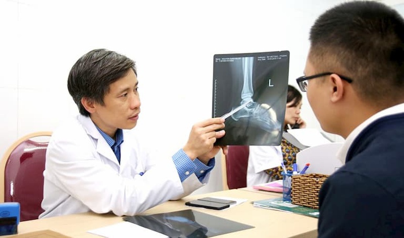 Hậu quả của thoái hoá cột sống cổ mà mọi người cần biết 3