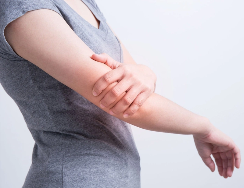 Hiện tượng đau khớp tay là gì? Nguyên nhân và cách khắc phục 1