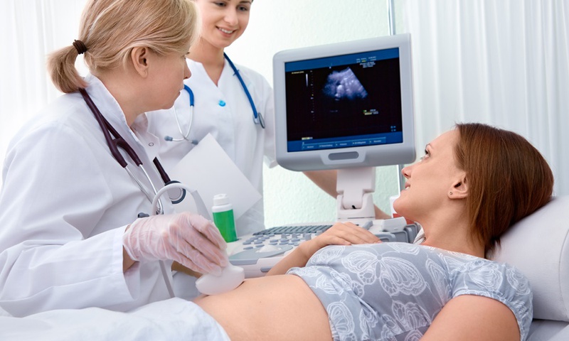Hiện tượng ra máu khi mang thai cảnh báo điều gì? 3