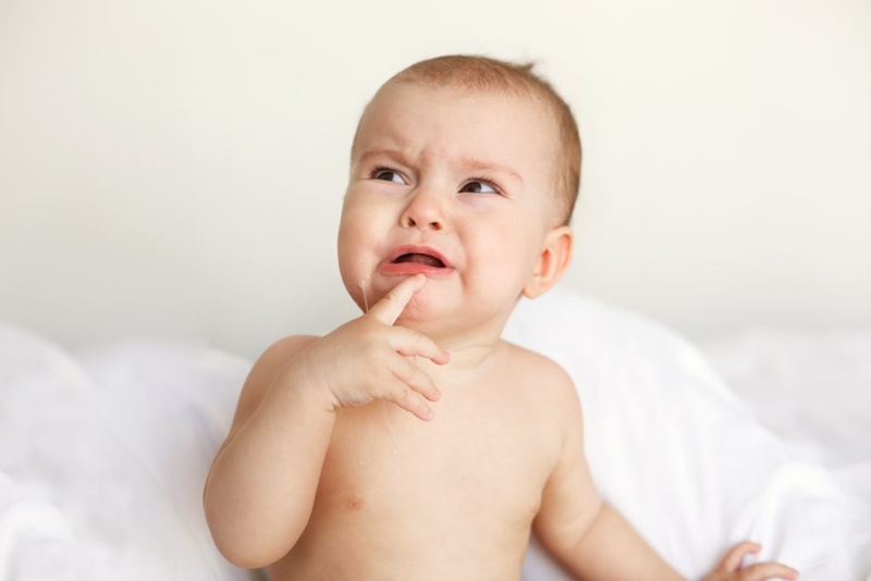 Hiện tượng trẻ sơ sinh bị tiêu chảy sủi bọt là do đâu và nên khắc phục như thế nào?