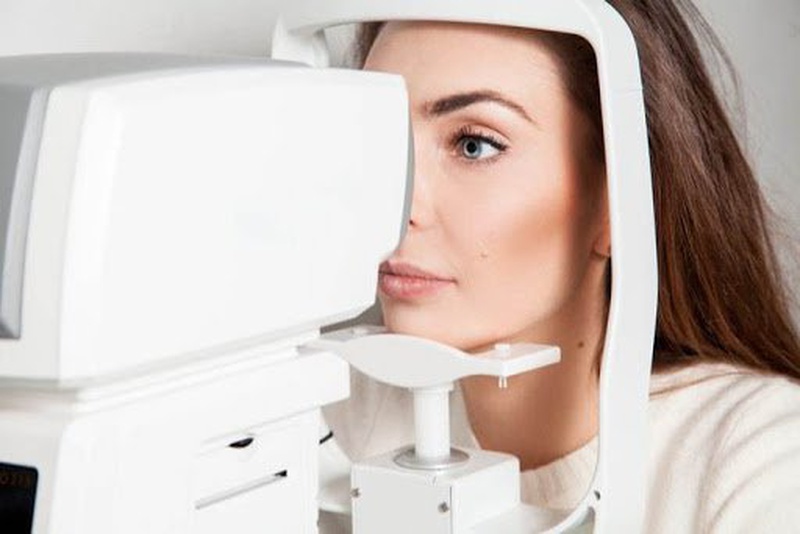 Hiểu đúng thoái hóa điểm vàng ở người trẻ