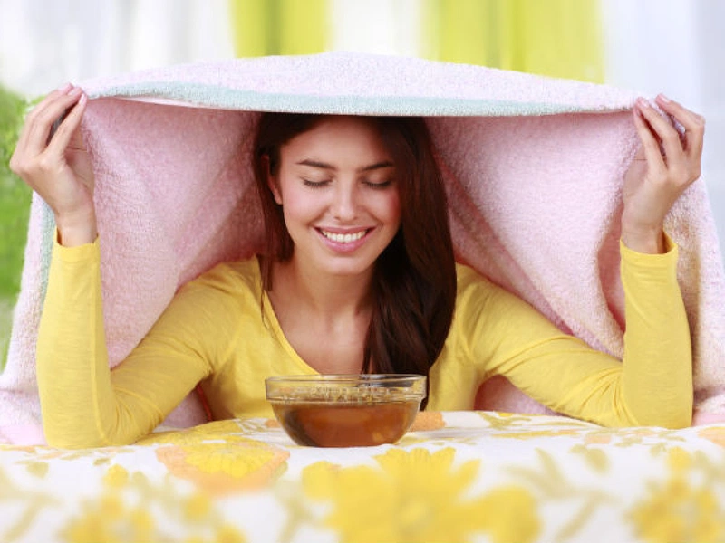 Cách xông mặt bằng tỏi trị mụn