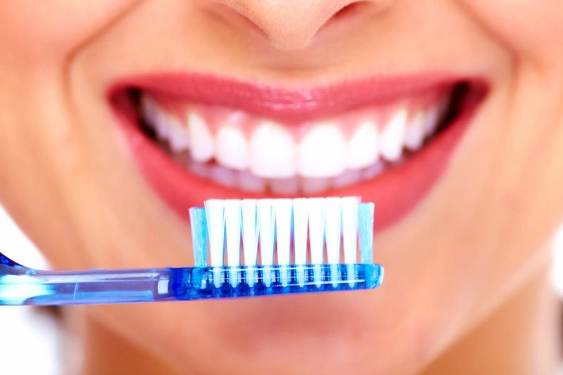 Mách bạn cách để thoát khỏi hôi miệng khi niềng răng 3