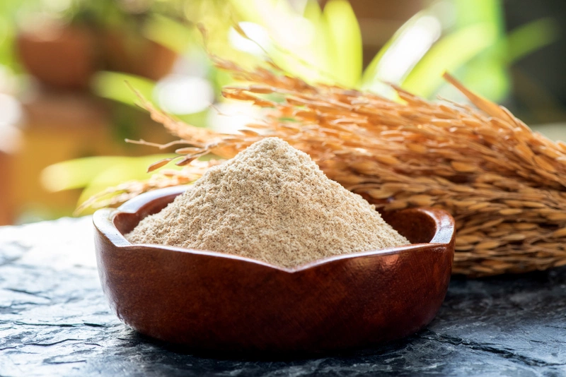 Cách làm bột cám gạo tại nhà khá đơn giản