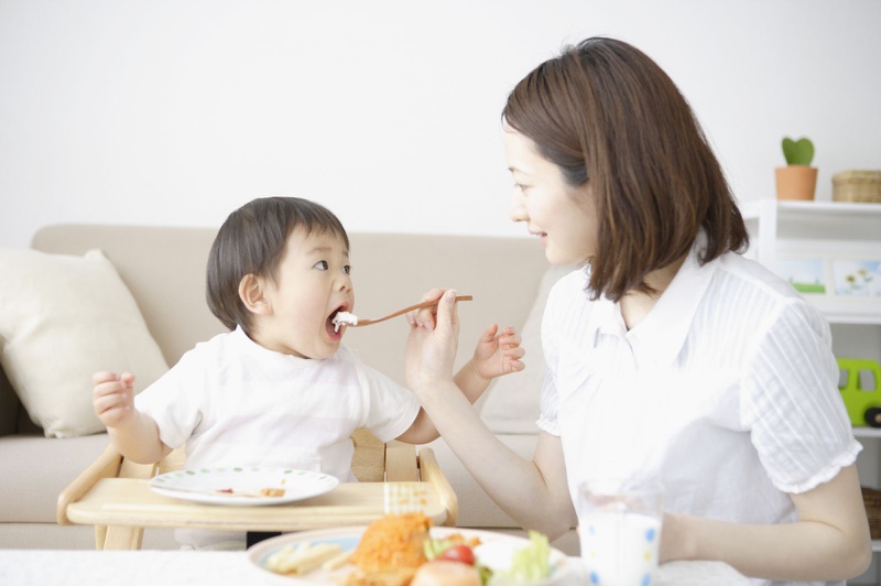 Hướng dẫn mẹ chăm sóc trẻ biếng ăn 2