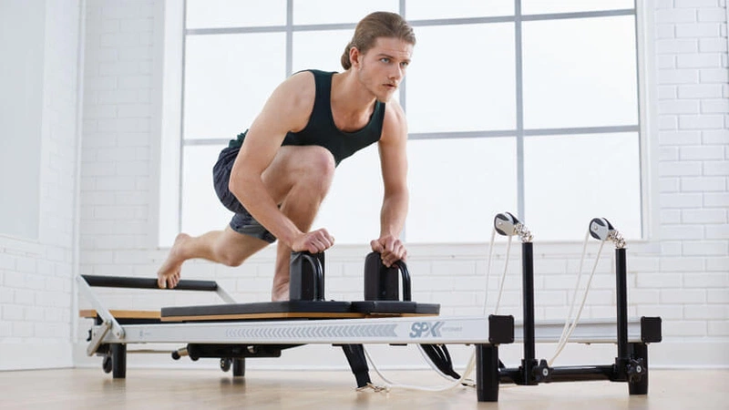 Các loại dụng cụ và máy tập Pilates bạn nên có 2