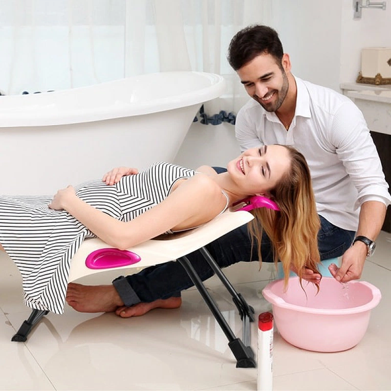 Trong quá trình mang thai, tư thế gội đầu cho bà bầu không thích hợp cũng có thể gây ảnh hưởng đến mẹ và bé