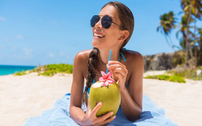 Nước dừa nâng cao nhan sắc, đẩy lùi bệnh lý