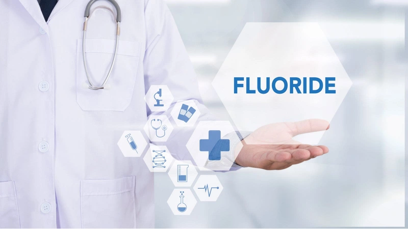 Fluoride có tác dụng bổ sung men răng, ngừa sâu răng