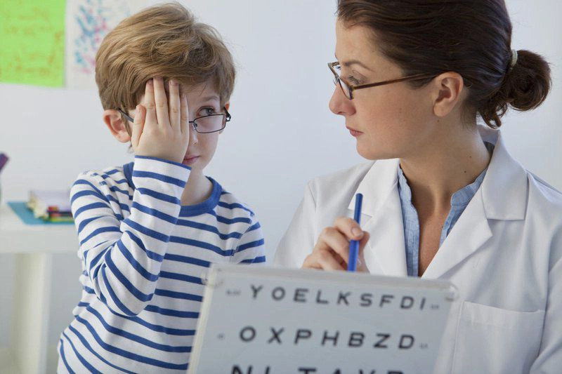 Trẻ bị cận thị uống thuốc gì để cải thiện thị lực 3