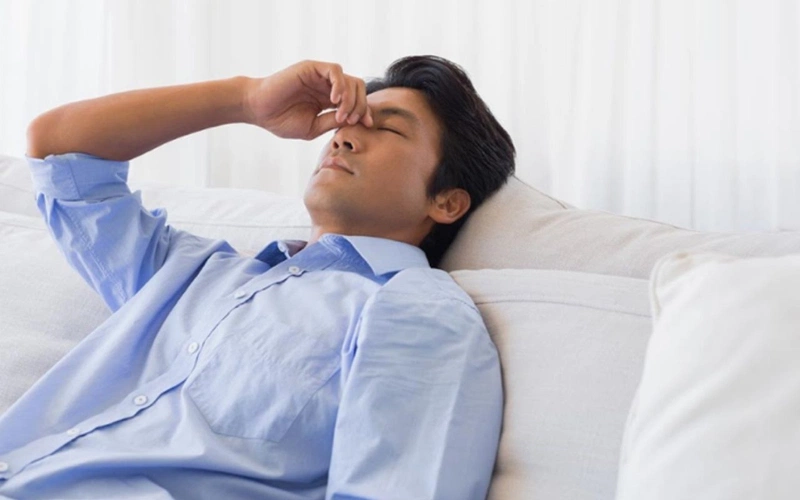 Đối với nam giới, saffron có tác dụng an thần, giảm căng thẳng, hỗ trợ điều trị rối loạn giấc ngủ