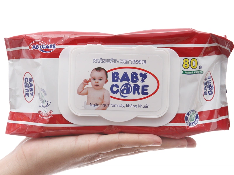 Sự thật bất ngờ về những chiếc khăn giấy ướt giá rẻ 1