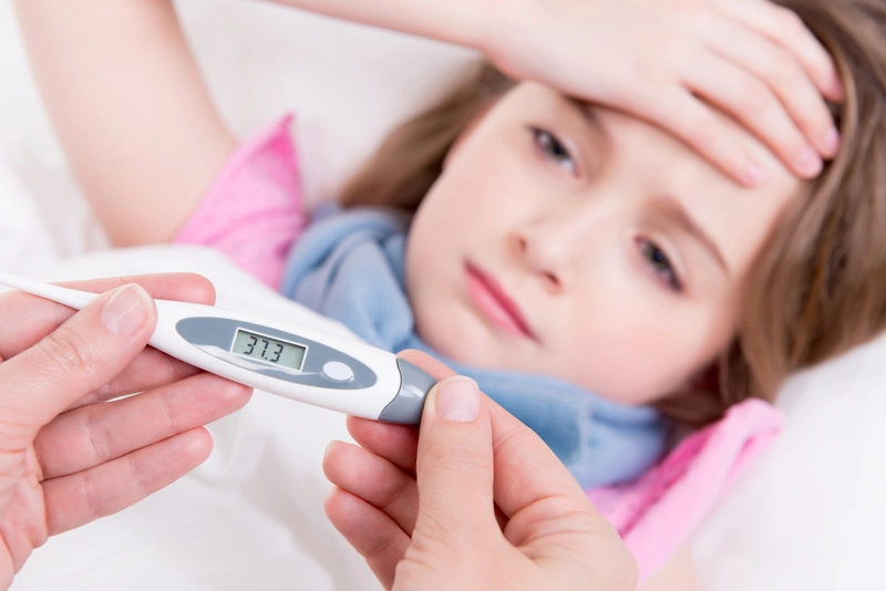 Khi bị cảm cúm có sốt không?