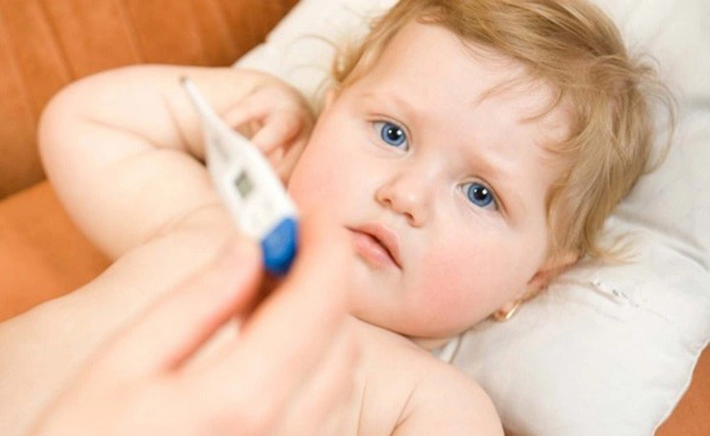 Khi tiêm mũi viêm não Nhật Bản có sốt không? 3