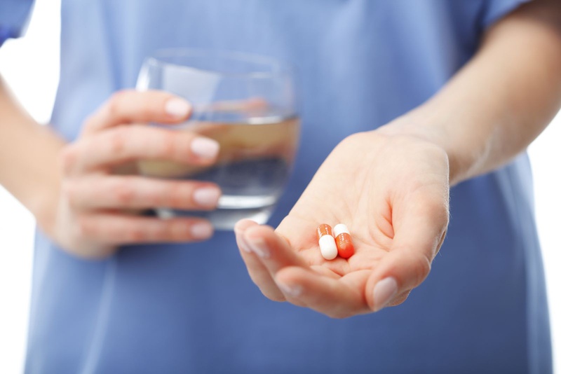 Khô mắt nên dùng thuốc gì điều trị hiệu quả? 2