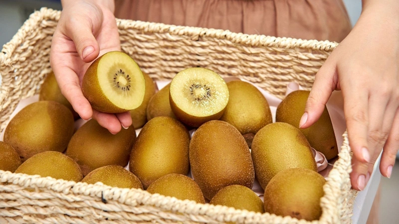 Kiwi có tác dụng gì với sức khỏe? Hướng dẫn cách ăn quả kiwi đúng 1