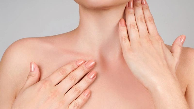 Kỹ thuật chọn và sử dụng kem xóa nếp nhăn vùng cổ 1