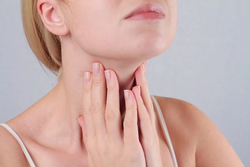 Làm sao để chữa bướu cổ bằng cây thuốc nam nhanh và dễ dàng? 1